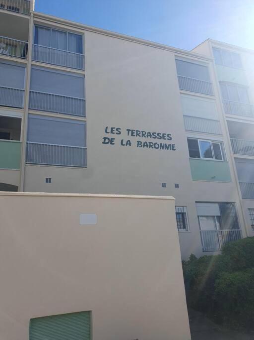 Les Terrasses De La Baronnie Appartement Climatise Avec 1 Chambre Et Piscine Ouverte Du 28 Mai 2025 Au 28 Septembre 2025 르그로뒤후아 외부 사진