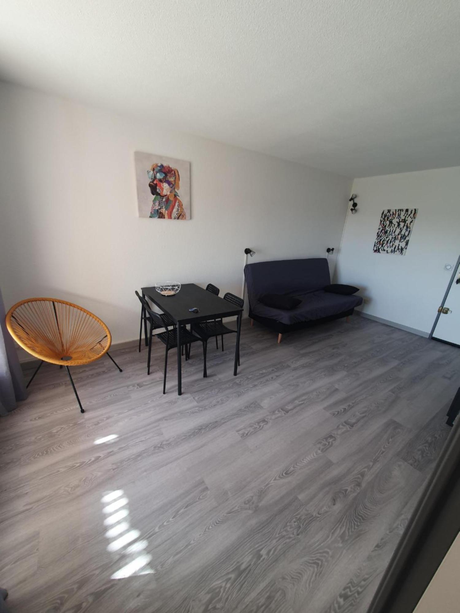 Les Terrasses De La Baronnie Appartement Climatise Avec 1 Chambre Et Piscine Ouverte Du 28 Mai 2025 Au 28 Septembre 2025 르그로뒤후아 외부 사진